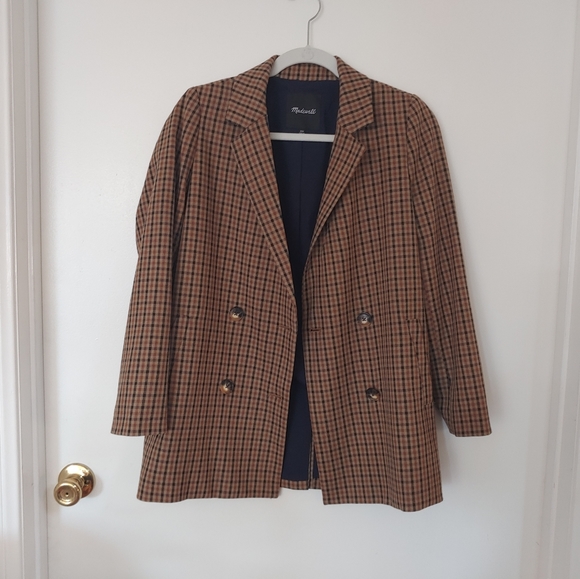 Caldwell Double-Breasted Blazer in Desert Check - Picture 5 of 10
